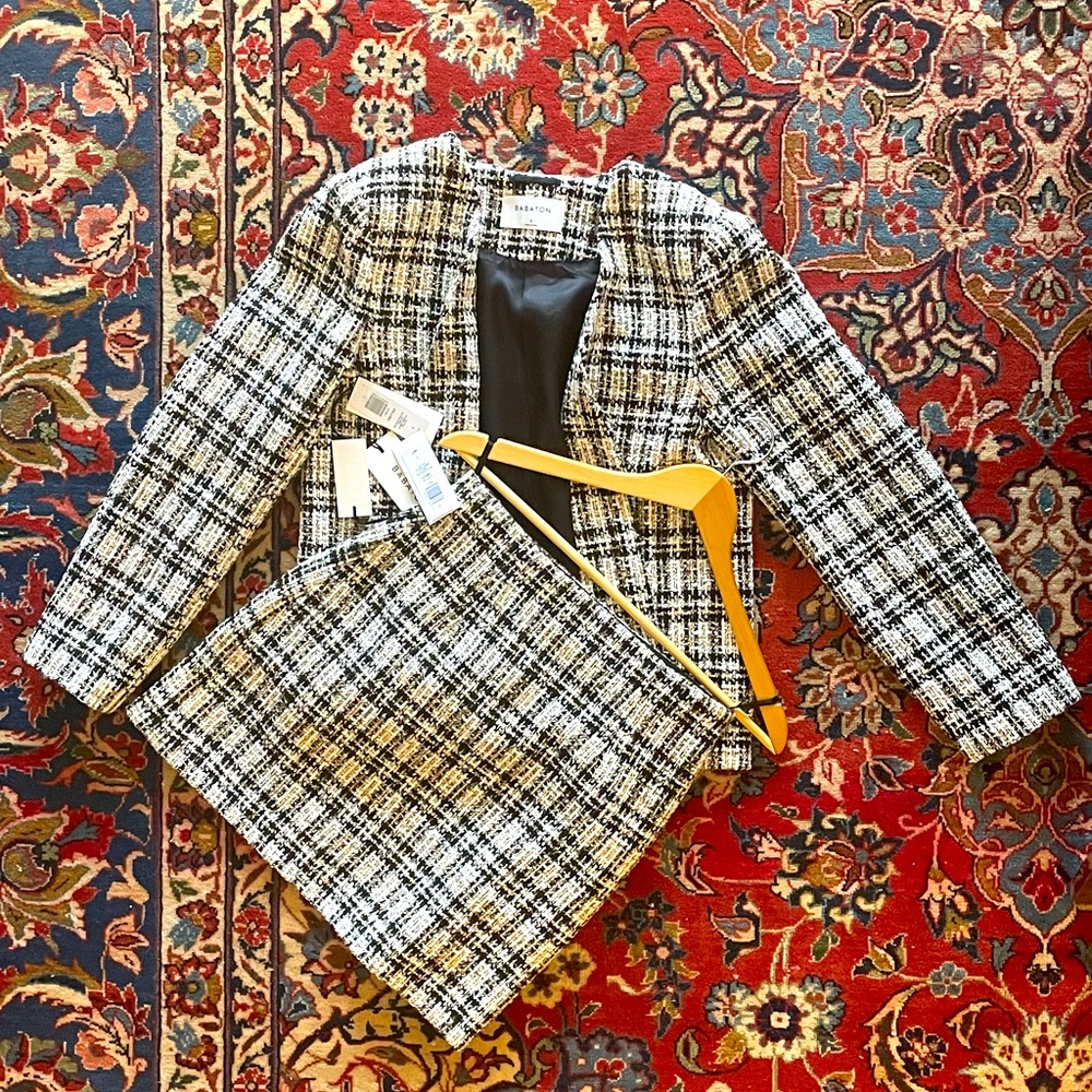 Aritzia - Babaton Tweed Skirt & Blazer Suit Set